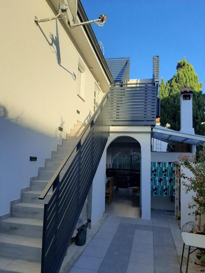 H&F Apartmani Vir Exterior photo